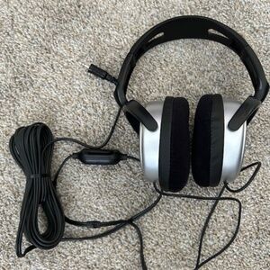 Philips SHP 2500 Over the Ear Headphones Multi Use Works
